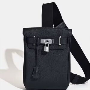 NEW $685 Dos PM Genuine Cow Hide Leather Backpack